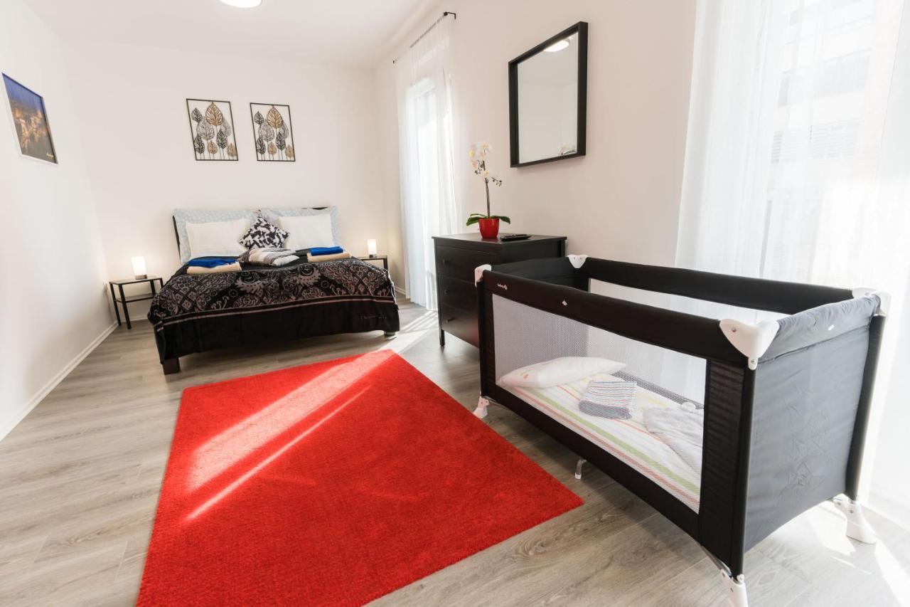 New Blue Danube Apartment With Balcony And Parking Budapest Exterior photo